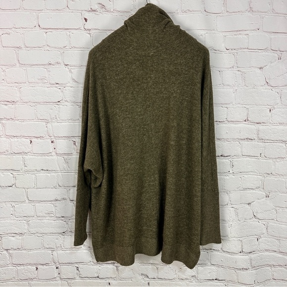 Oversized Sweater Women size Large Olive Green Turtleneck Hi Low hem Loose Fit - Picture 9 of 12